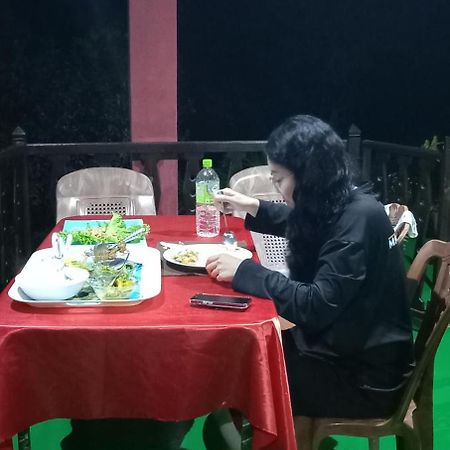 Ella Shali'S Home Luaran gambar