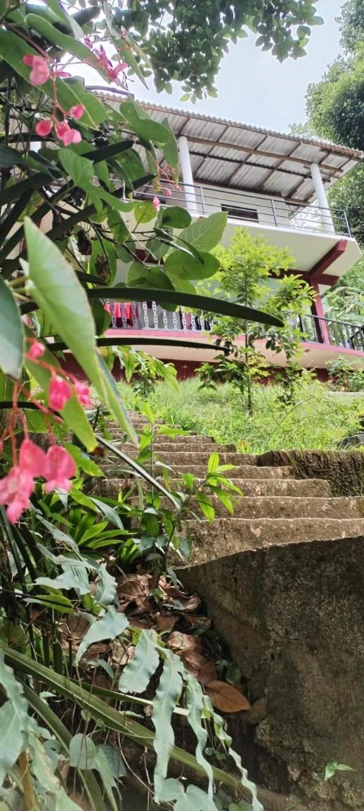Ella Shali'S Home Luaran gambar