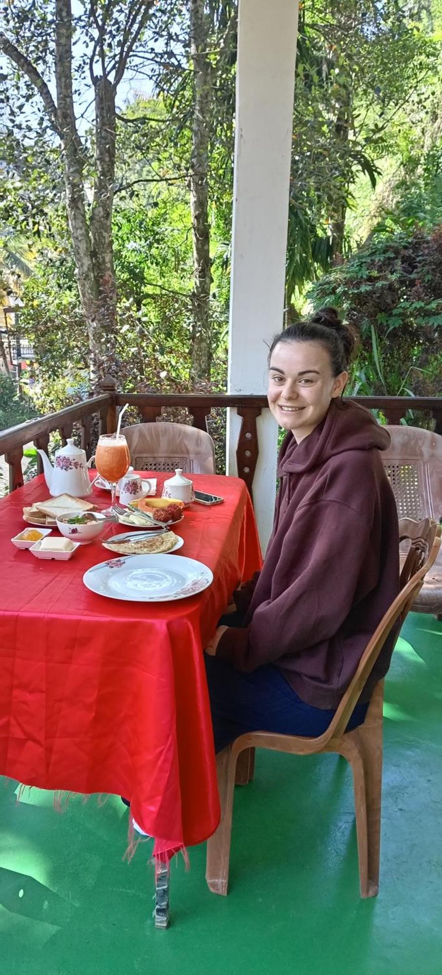 Ella Shali'S Home Luaran gambar